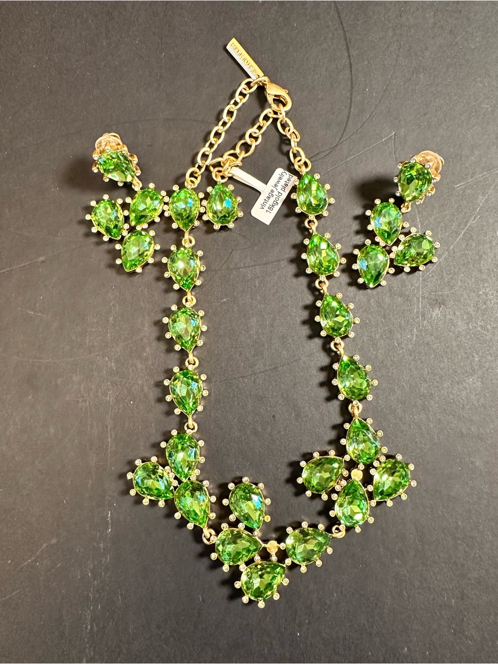 Green Glass 18k Goldplated/Stainless Steel Necklace & Earring Set - Picture 7 of 11